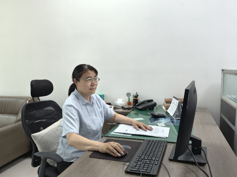 【榜样】坚守财务初心 彰显担当本色——先进工作者庞景欣