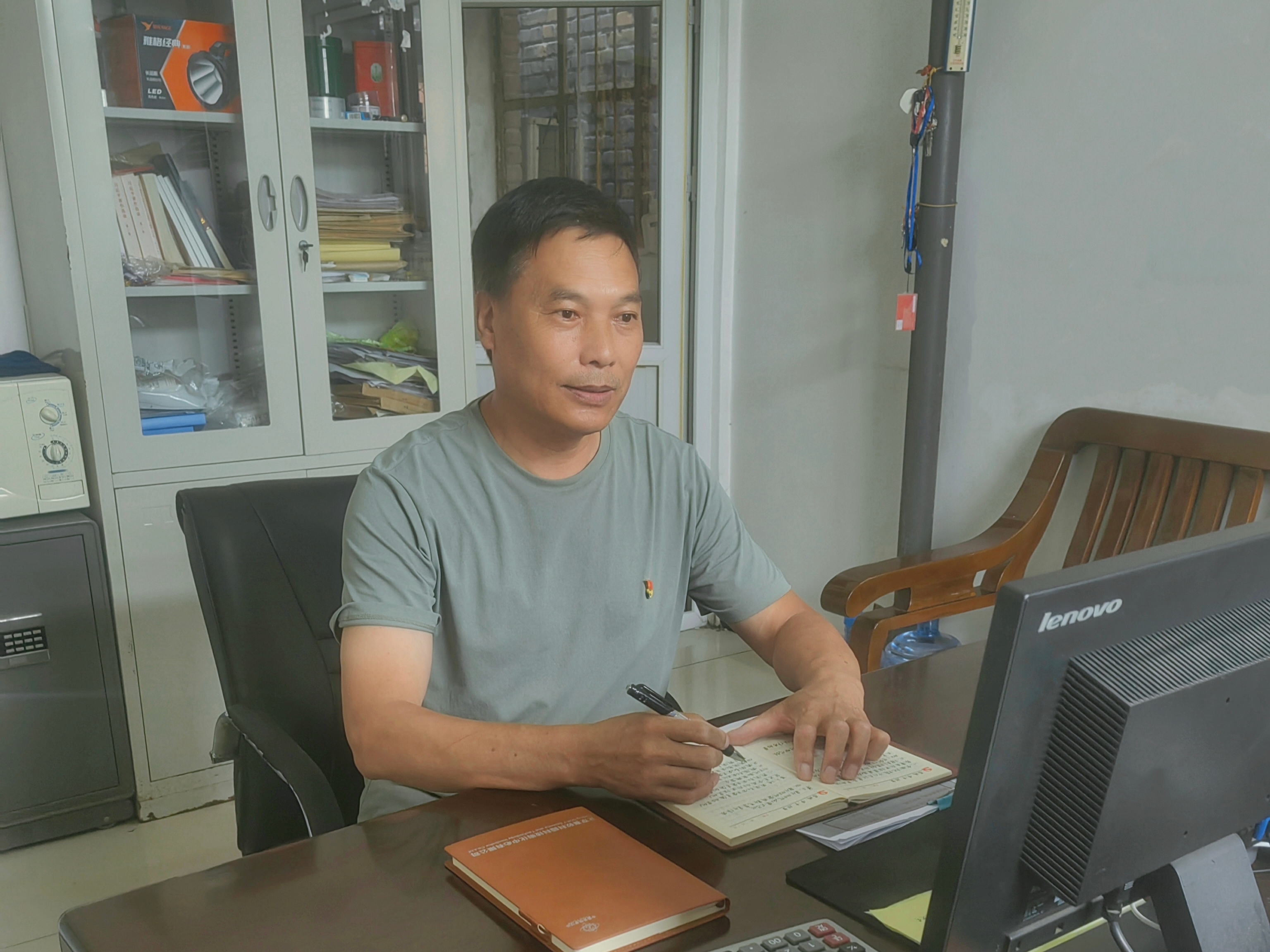 坚守基层守初心  履职担当显本色 ——优秀共产党员赛欧瑞丰商贸分公司杨文革