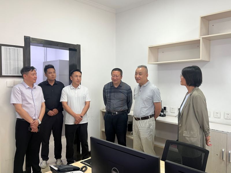 市社领导张庆伍赴海龙集团海龙大厦项目开展节前安全检查