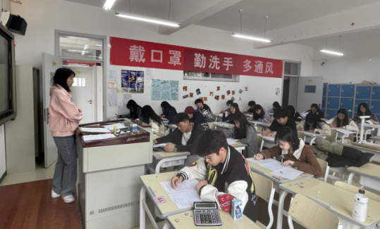 北京市经贸高级技术学校  收银员（四级）职业技能等级认定工作圆满完成
