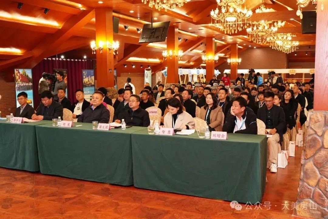 技能铸就梦想，匠心点亮未来  —— 记摄影摄像专业学生校企合作外拍活动