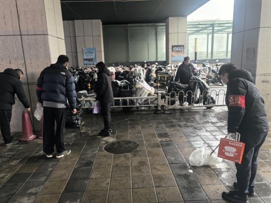 b3764ff6213644580ac393e09bc764f3